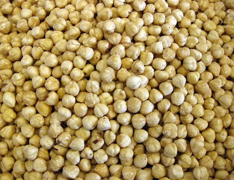 Жареные лесные орехи